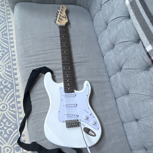 Gear4music series - gear4music,