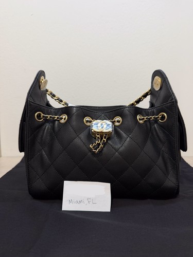 Chanel black quilted - chanel,