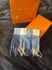 Genuine Louis Vuitton shawl  