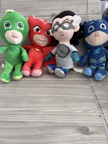 Masks bundle 4 soft toy - ,