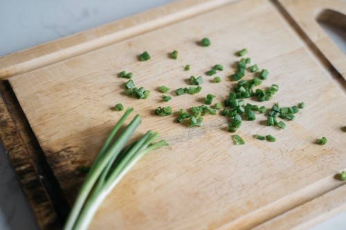 Chives plug plants grow - chives,