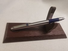 Vintage Parker 25 Fountain Plastic Blue Pen Classic  Slightly Bent Nib Silver