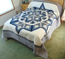 NEW! AMISH HANDMADE QUILT! ~ Broken Star Fan~ 107 x 117