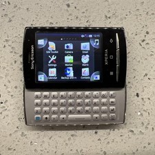 Sony Ericsson Xperia + QWERTY