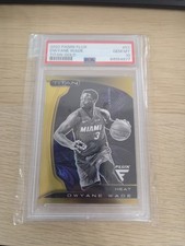 Dwyane Wade, 2022/23 Panini Flux, Titan, Gold Prizm, /10,PSA 10, POP 2, 0 Higher