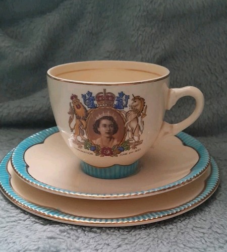 Clarice cliff 1953 coronation - cliff,
