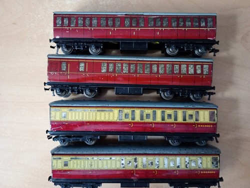 Hornby dublo suburban coaches - suburban,