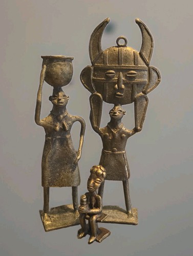 Antique bronze statues - 3,