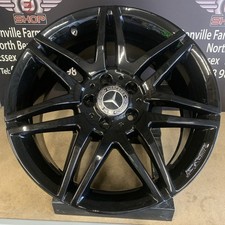 1 X MERCEDES AMG W204 C CLASS