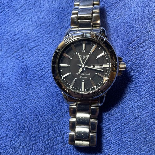 Citizen eco drive black dial - drive,