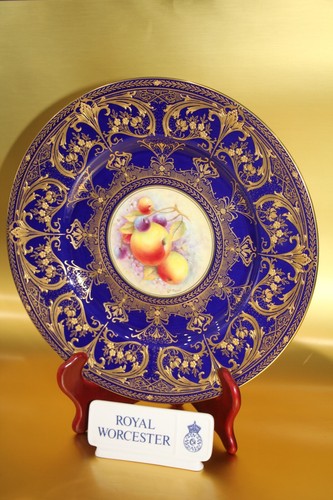 Royal worcester bone china - royal,