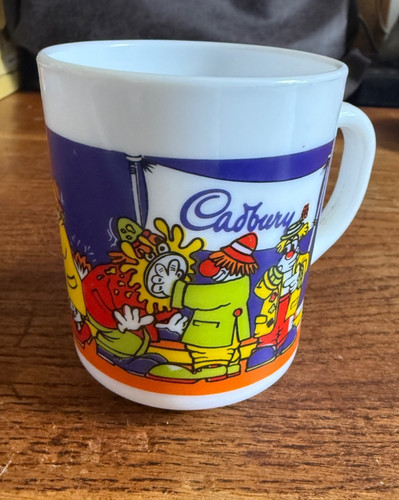 Arcopal cadbury clown circus - cadbury's,