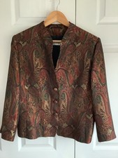 🌈 Stunning Windsmoor