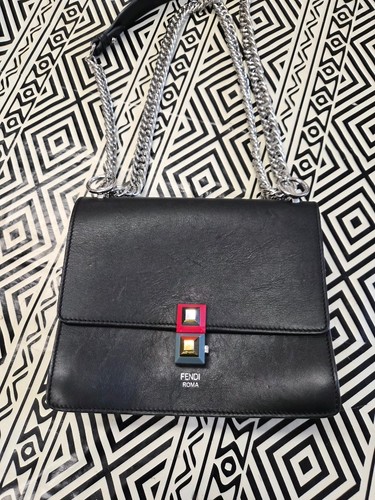 Fendi kan crossbody chain - crossbody,