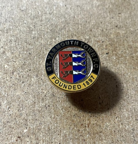 Yarmouth enamel football - gt.,