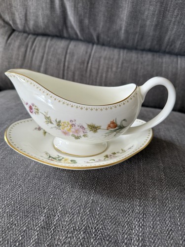 Wedgewood mirabel pattern - wedgewood,