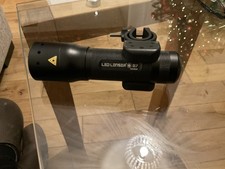 LED LENSER  -  B7 TORCH  -