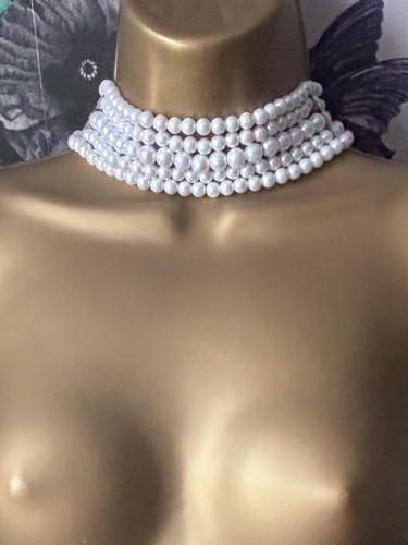 Beautiful faux pearl choker - beautiful,