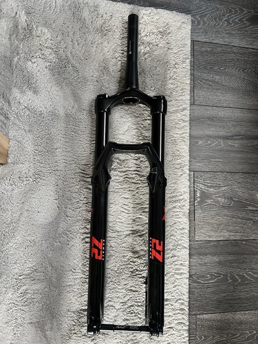 Marzocchi bomber 150mm - z2,,