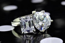 Pear And Emerald Toi Et Moi Engagement Ring Two Stone Moissanite Wedding Ring