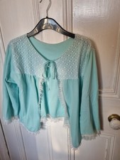 Vintage 60s Or 70s Green Soft Polyester & Lace Bed Jacket In Size L / 14 - 16