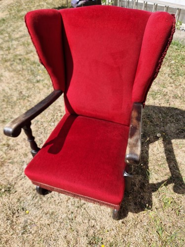 Vintage 1930s wingback - vintage,