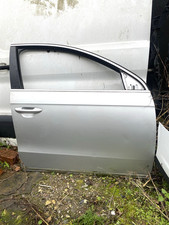VOLKSWAGEN PASSAT B7 O/S RIGHT
