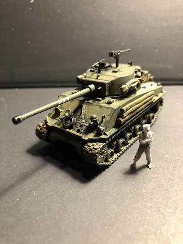 Ww2 american m4a3e8 - 1/72,