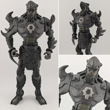 General Aguila Stone Statue