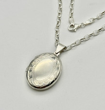 925 Solid Sterling Silver Medium Family Locket Pendant Necklace 18" 20" 22" 24"