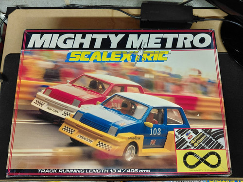 Scalextric mighty metro set - scalextric,
