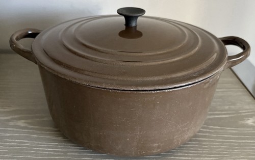 Vintage creuset dark brown - vintage,