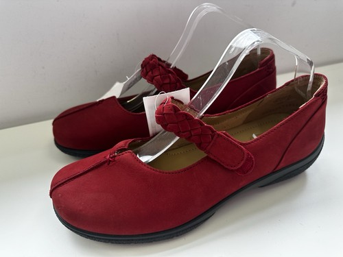 New hotter red - new, nubuck