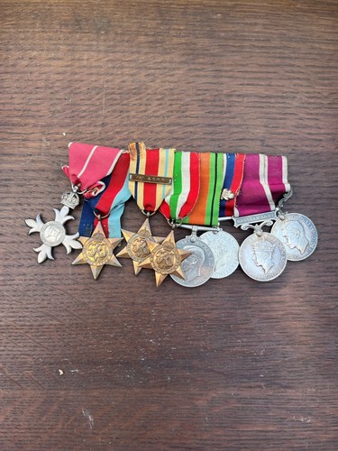 Ww2 medal set - and, extras