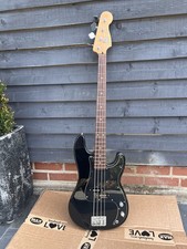Fender Precision Bass 2002 MiM