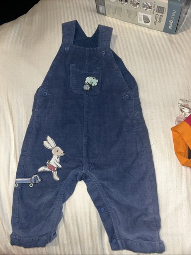 Baby boy month vintage m - boy,