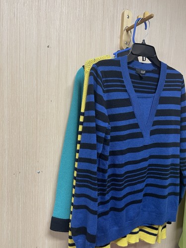 Bundle sweaters size medium - 3,