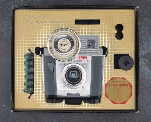 Vintage kodak brownie - vintage,