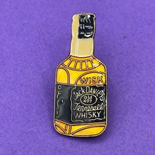 Jack Daniels Old No 7 Whisky Bottle Enamel Pin Badge Vintage Breweriana