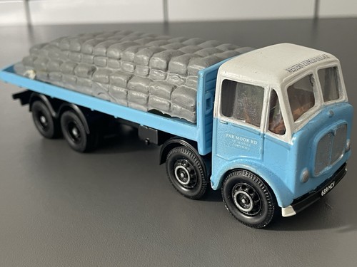 Corgi white metal cab code - corgi/white,