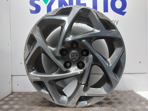 Alloy wheel vauxhall insignia - wheel,