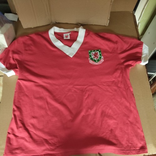 Official wales football - wales,