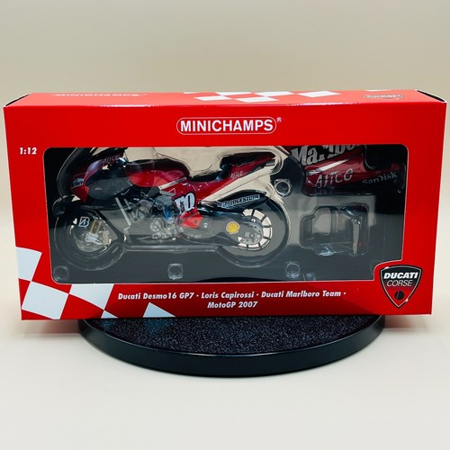Damaged minichamps ducati - minichamps,