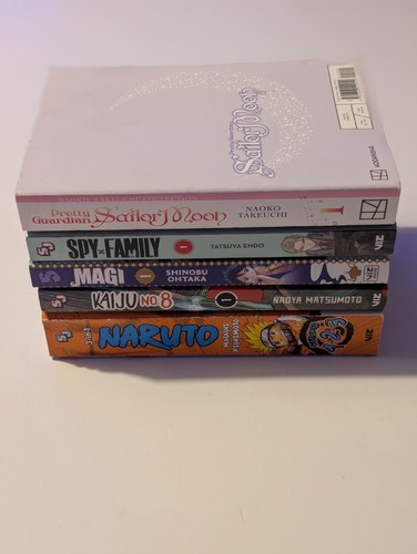 Mixed manga book bundle - manga,