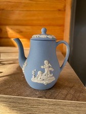 WEDGWOOD MINI / MINIATURE