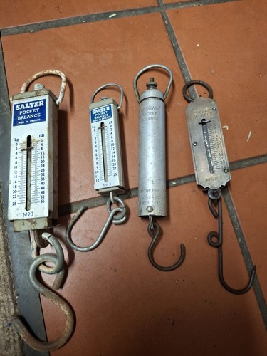 Old vintage pocket balance - old,
