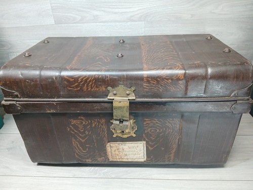 Vintage metal chest - metal, storage