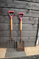 Vintage Spear & Jackson Garden digging Fork & Spade. Plastic handle.