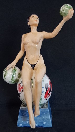 Peggy davies ceramics isadora - peggy,