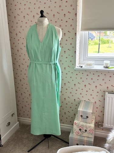 Gorgeous autograph size 20 - autograph,